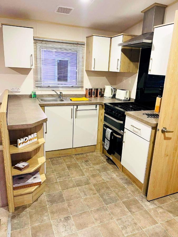The Sunflower Luxury Caravan At Tattersall Lakes Hotel Tattershall Kültér fotó